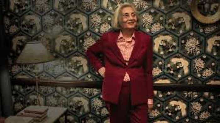 نقد و بررسی فیلم در جستجوی شیلا محصول سال 2021 | چی‌بینو