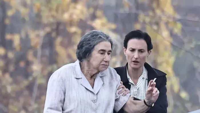 نقد و بررسی فیلم گولدا محصول سال 2023 | چی‌بینو