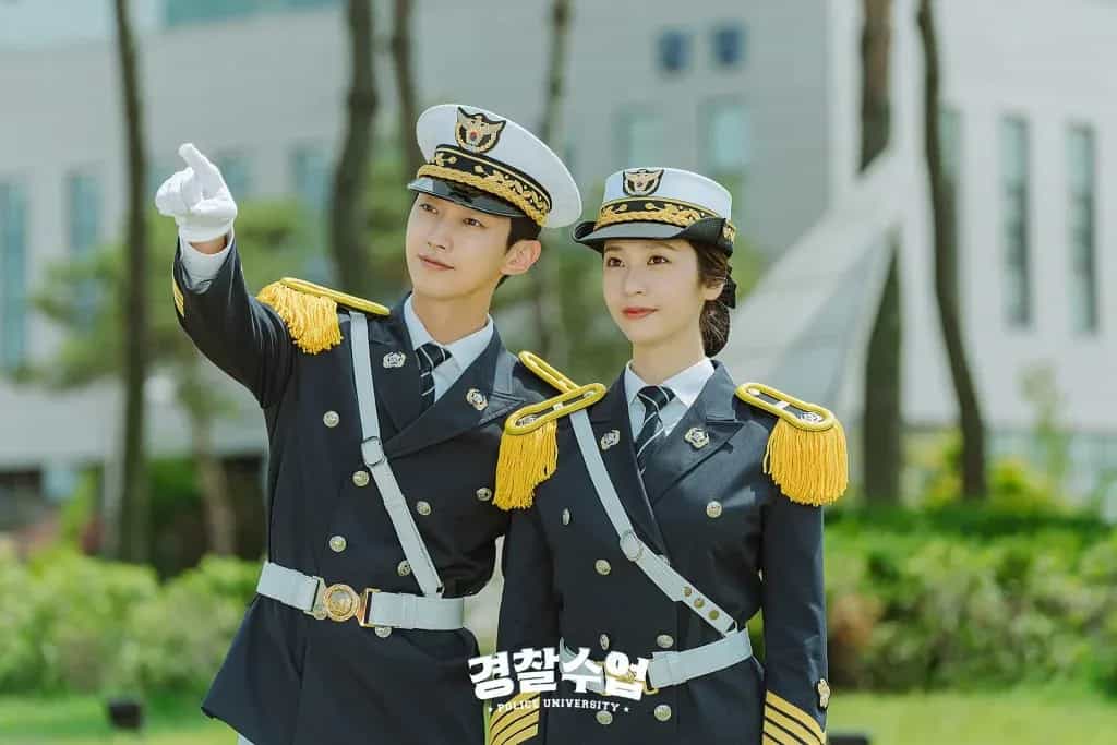 نقد و بررسی سریال دانشکده پلیس محصول سال 2021 | چی‌بینو