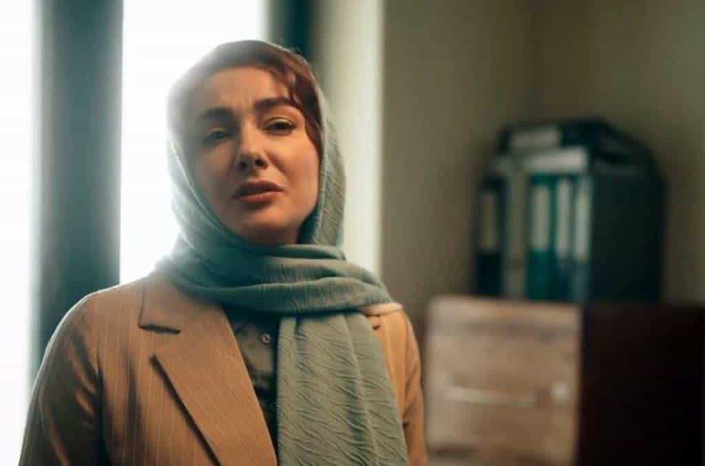 نقد و بررسی سریال آکتور محصول سال 2023 | چی‌بینو