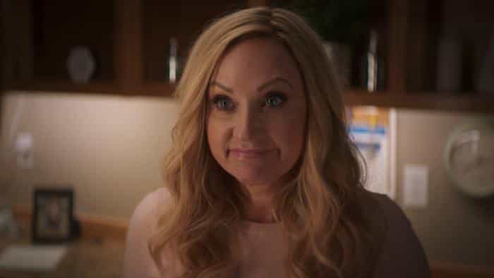 نقد و بررسی فیلم در مرکز توجه محصول سال 2023 | چی‌بینو