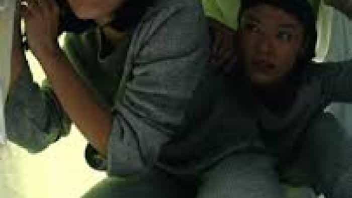 نقد و بررسی فیلم آرینی اثر Love.inc محصول سال 2022 | چی‌بینو