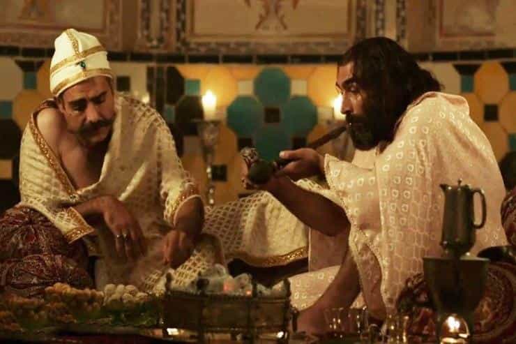 نقد و بررسی سریال قبله عالم محصول سال 2021 | چی‌بینو