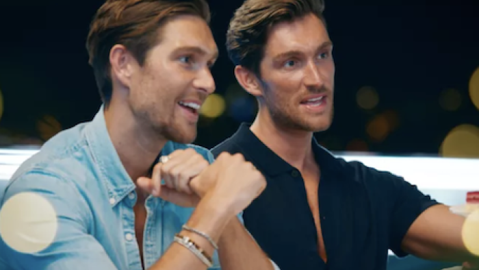 نقد و بررسی سریال قدیمی و مرتبط محصول سال 2022 | چیبینو