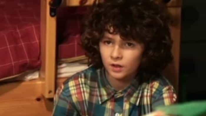 نقد و بررسی فیلم مسابقات ملی سگ‌های داکشند (2013) | چی‌بینو