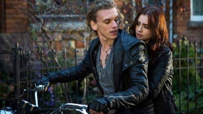 نقد و بررسی فیلم ابزارهای مرگبار: شهر استخوان‌ها (2013)