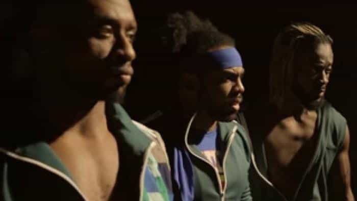 نقد و بررسی فیلم فرار از دفن کننده محصول سال 2021 | چی‌بینو