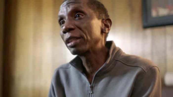 نقد و بررسی سریال سیاه و مفقود محصول سال 2021 | چی‌بینو