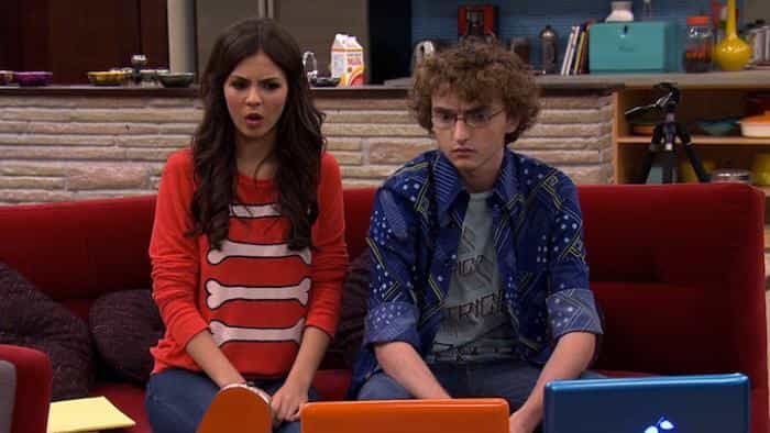 نقد و بررسی سریال پیروزمند محصول سال 2010 | چی‌بینو