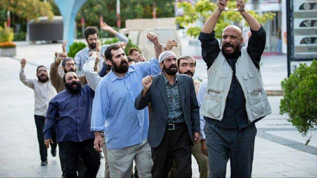 نقد و بررسی فیلم گشت ارشاد ۳ محصول سال 2021 | چی‌بینو