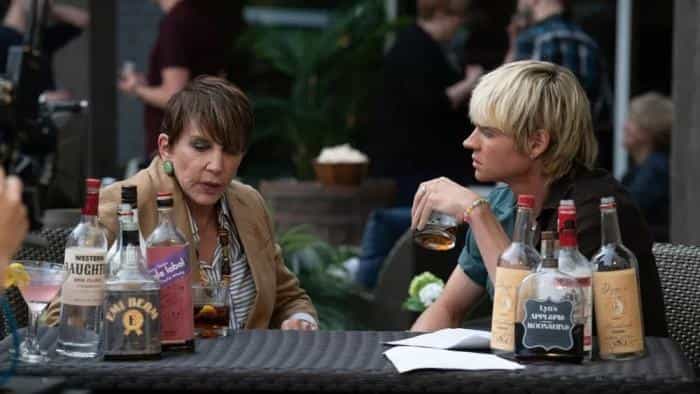 نقد و بررسی فیلم پروژه نانا محصول سال 2023 | چی‌بینو