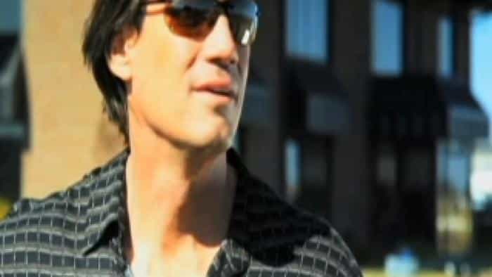 نقد و بررسی فیلم سام استیل و جام کریستالی (2011) | چی‌بینو