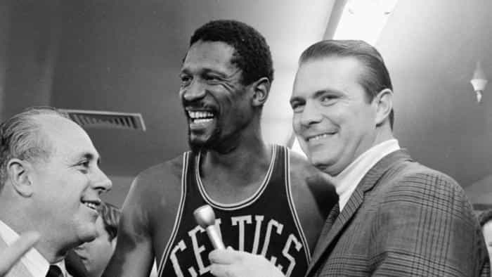 نقد و بررسی سریال بیل راسل: اسطوره محصول سال 2023 | چی‌بینو