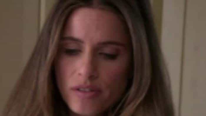 نقد و بررسی سریال خم شده محصول سال 2012 | چی‌بینو