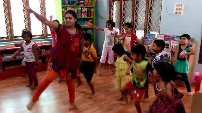 نقد و بررسی فیلم جشن کودکان محصول سال 2011 | چی‌بینو