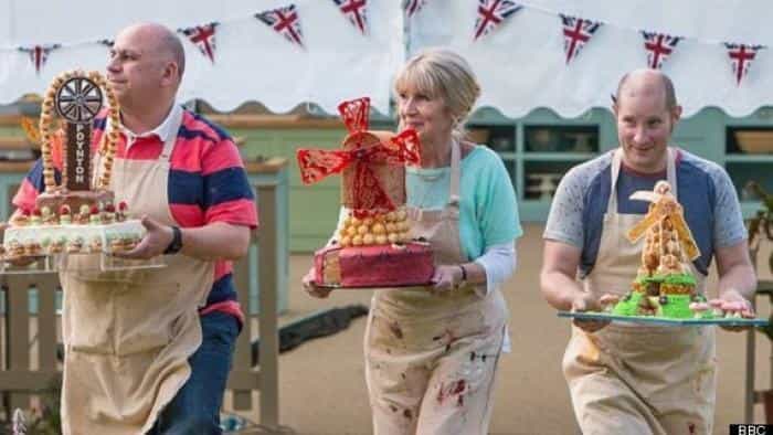 نقد و بررسی سریال برنامه بزرگ پخت‌وپز بریتانیایی (2010)