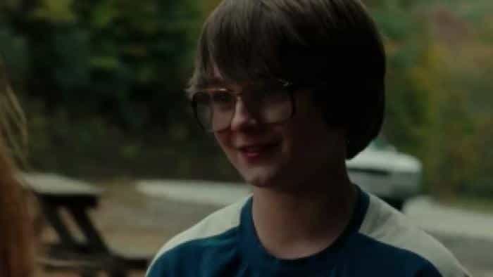 نقد و بررسی فیلم نشستن محصول سال 2013 | چی‌بینو