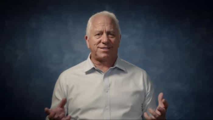 نقد و بررسی فیلم سوار آخر محصول سال 2022 | چی‌بینو