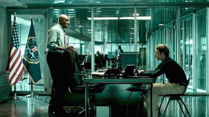 تماشای فیلم نقطه شکست محصول سال 2015 | چی‌بینو