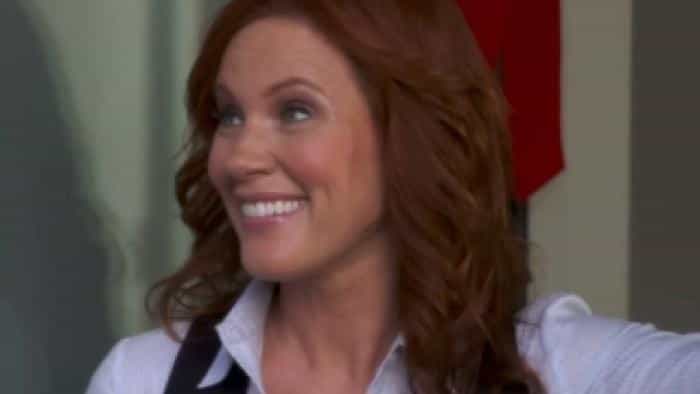 نقد و بررسی فیلم دوازده آرزوی کریسمس (2011) | چی‌بینو