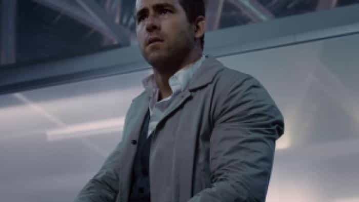 نقد و بررسی فیلم بی‌خود محصول سال 2015 | چی‌بینو