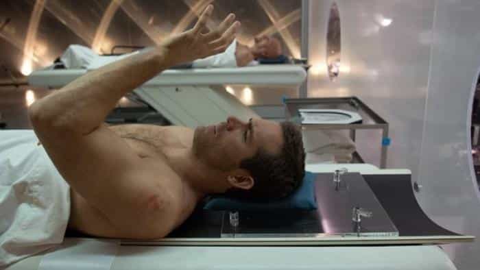 نقد و بررسی فیلم بی‌خود محصول سال 2015 | چی‌بینو