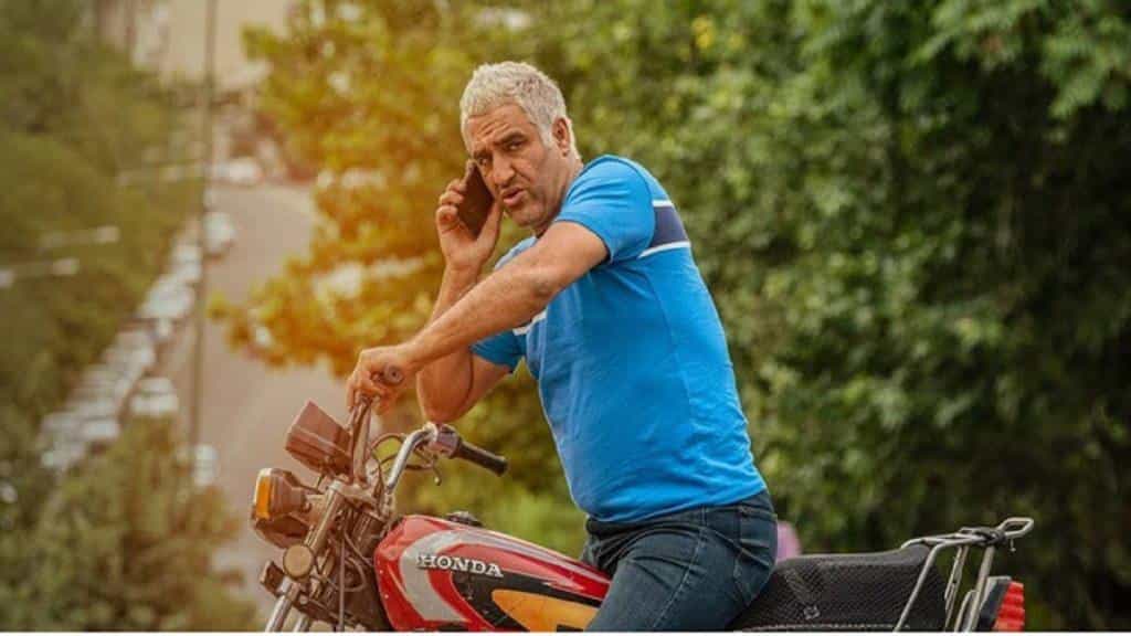 نقد و بررسی سریال آفتاب پرست محصول سال 2022 | چی‌بینو