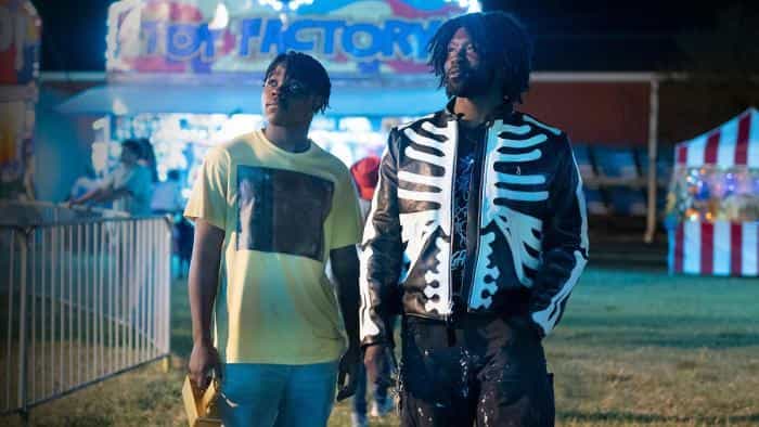 نقد و بررسی فیلم بروسر لعنتی محصول سال 2022 | چی‌بینو