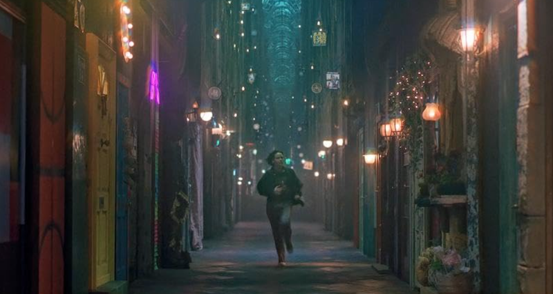 نقد و بررسی فیلم سیلور و کتاب رویاها (2023) | چی‌بینو