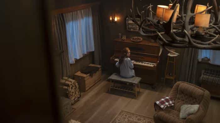 تماشای فیلم غریبه ها: فصل 1 محصول سال 2024 | چی‌بینو