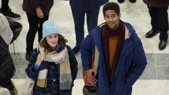 نقد و بررسی فیلم این کریسمس است. محصول سال 2022 | چی‌بینو