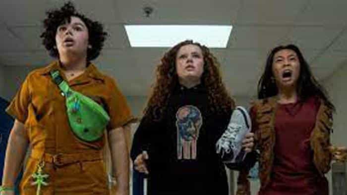 تماشای فیلم پیژامه پارتی محصول سال 2023 | چی‌بینو