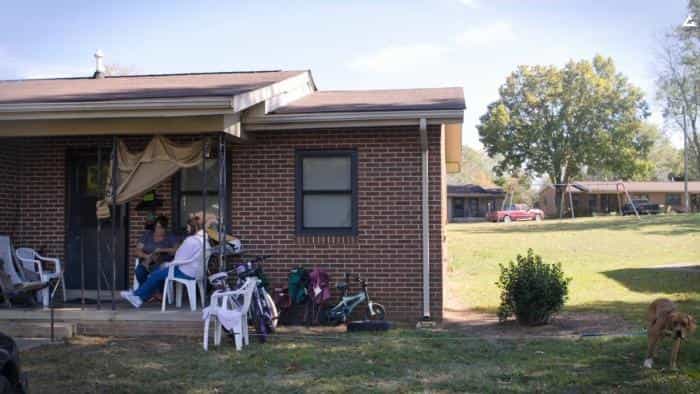 نقد و بررسی فیلم «دادگاه آلاباما در برابر...(2022) | چی‌بینو