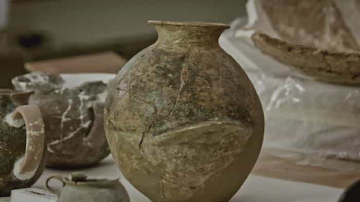 نقد و بررسی سریال فاجعه باستانی محصول سال 2022 | چی‌بینو