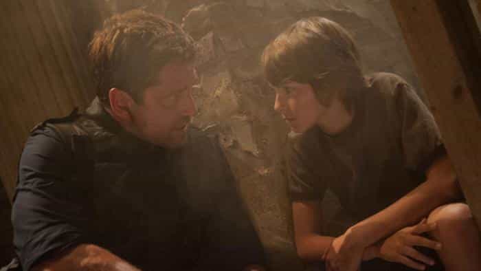 نقد و بررسی فیلم المپوس سقوط کرده است. (2013) | چی‌بینو