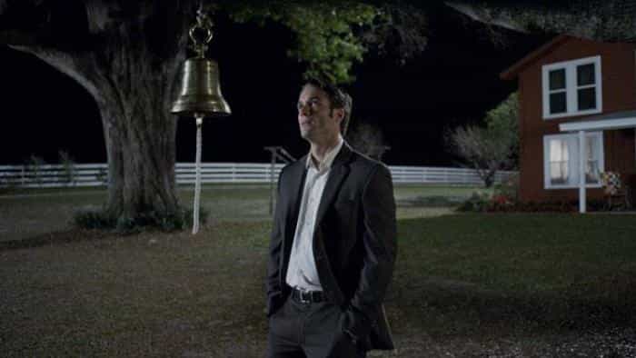 نقد و بررسی فیلم زنگ را به صدا در آورید. (2013) | چی‌بینو