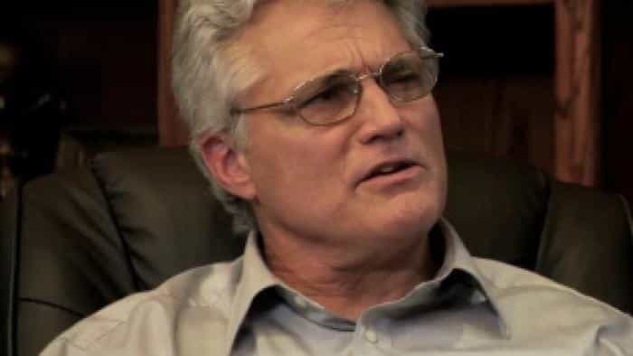 نقد و بررسی فیلم آخرین ذره شجاعت محصول سال 2012 | چی‌بینو