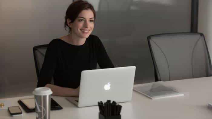 تماشای فیلم کارآموز محصول سال 2015 | چی‌بینو