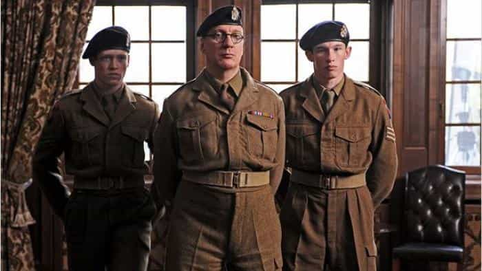 نقد و بررسی فیلم ملکه و کشور محصول سال 2014 | چی‌بینو