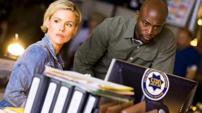 نقد و بررسی سریال قتل عمد محصول سال 2014 | چیبینو