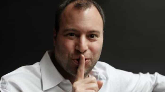 نقد و بررسی سریال رسوایی اشلی مدیسون (2023) | چی‌بینو