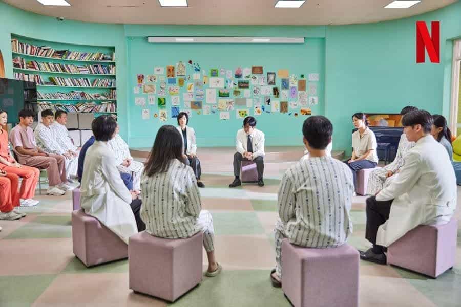 نقد و بررسی سریال دوز روزانه آفتاب محصول سال 2023 | چی‌بینو