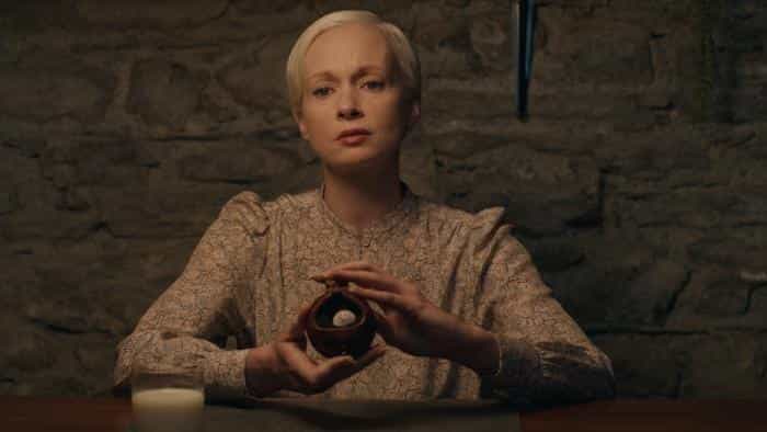 تماشای فیلم عجیب بودن محصول سال 2024 | چی‌بینو