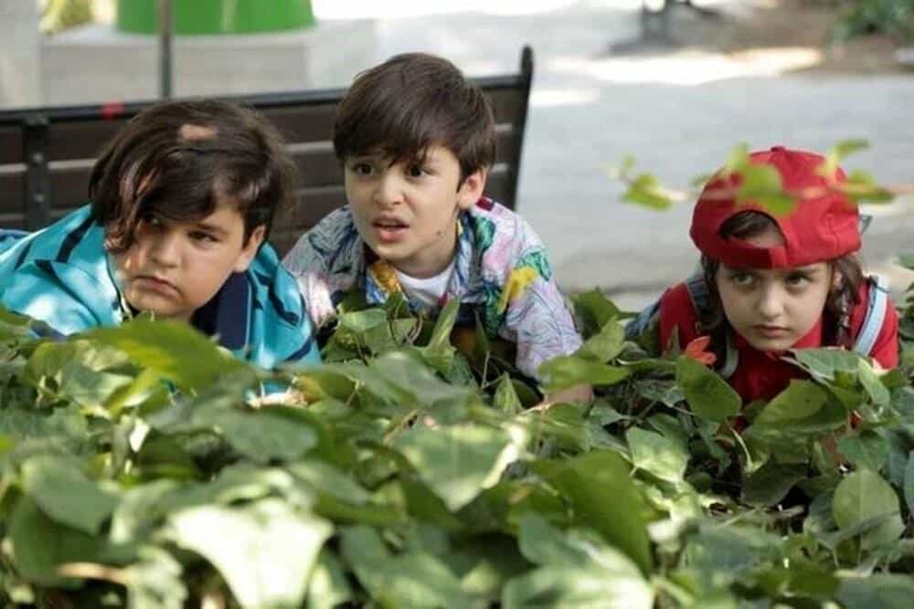 نقد و بررسی فیلم بام بالا محصول سال 2020 | چی‌بینو