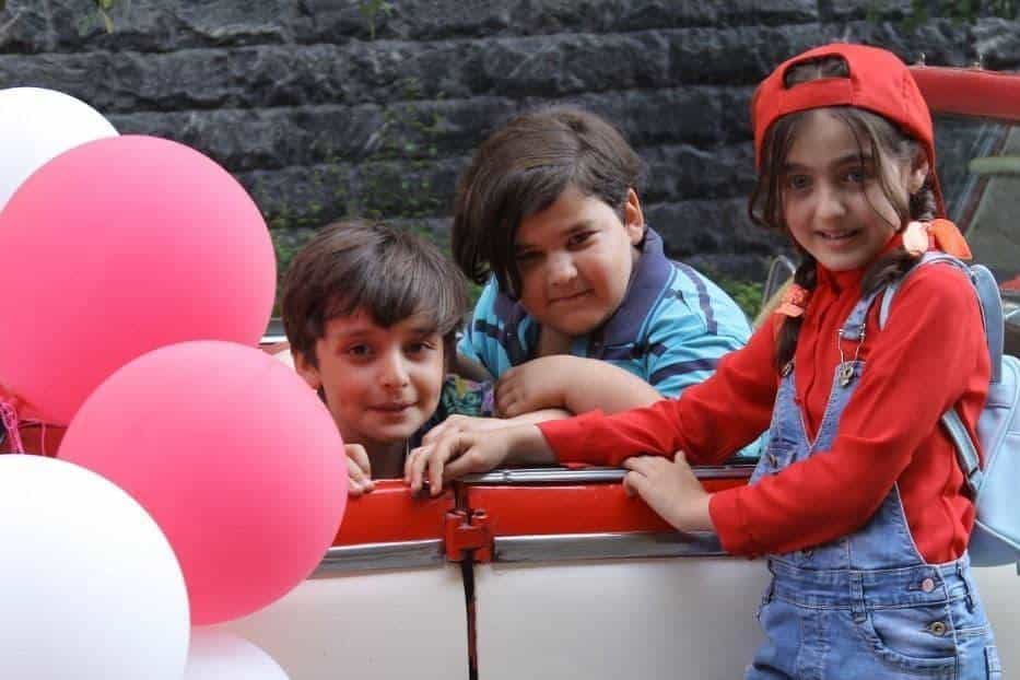 نقد و بررسی فیلم بام بالا محصول سال 2020 | چی‌بینو