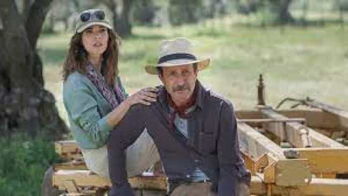 تماشای فیلم فامیلیا محصول سال 2023 | چیبینو