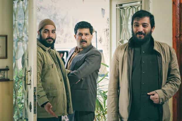 نقد و بررسی فیلم گیجگاه محصول سال 2021 | چی‌بینو