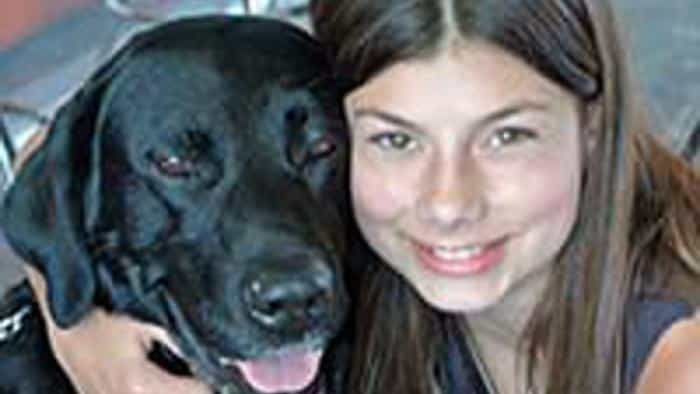 نقد و بررسی فیلم زویی به مکس محصول سال 2015 | چی‌بینو