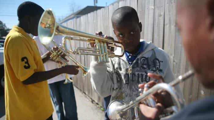 نقد و بررسی فیلم کلان‌شهر پرتلاطم محصول سال 2013 | چی‌بینو