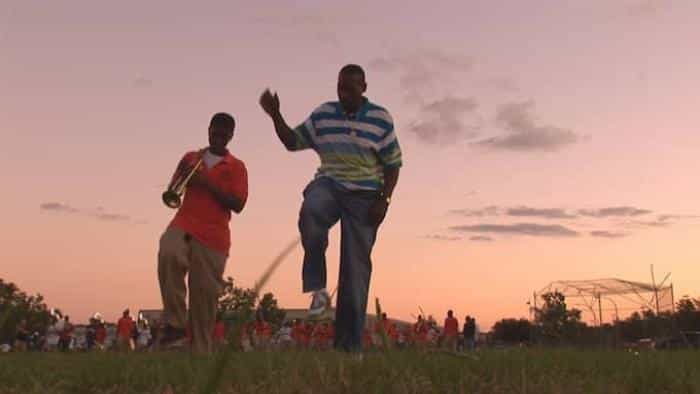 نقد و بررسی فیلم کلان‌شهر پرتلاطم محصول سال 2013 | چی‌بینو